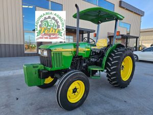 John Deere 5105