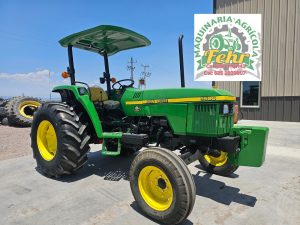 John Deere 5500