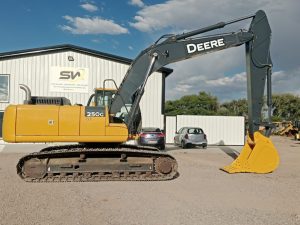 EXCAVADORA JOHN DEERE MODELO 250G CL AÑO 2015