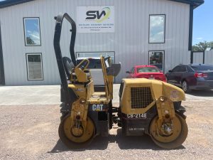 VIBRO COMPACTADOR MARCA CATERPILLAR MODELO BC-214E AÑO 2004